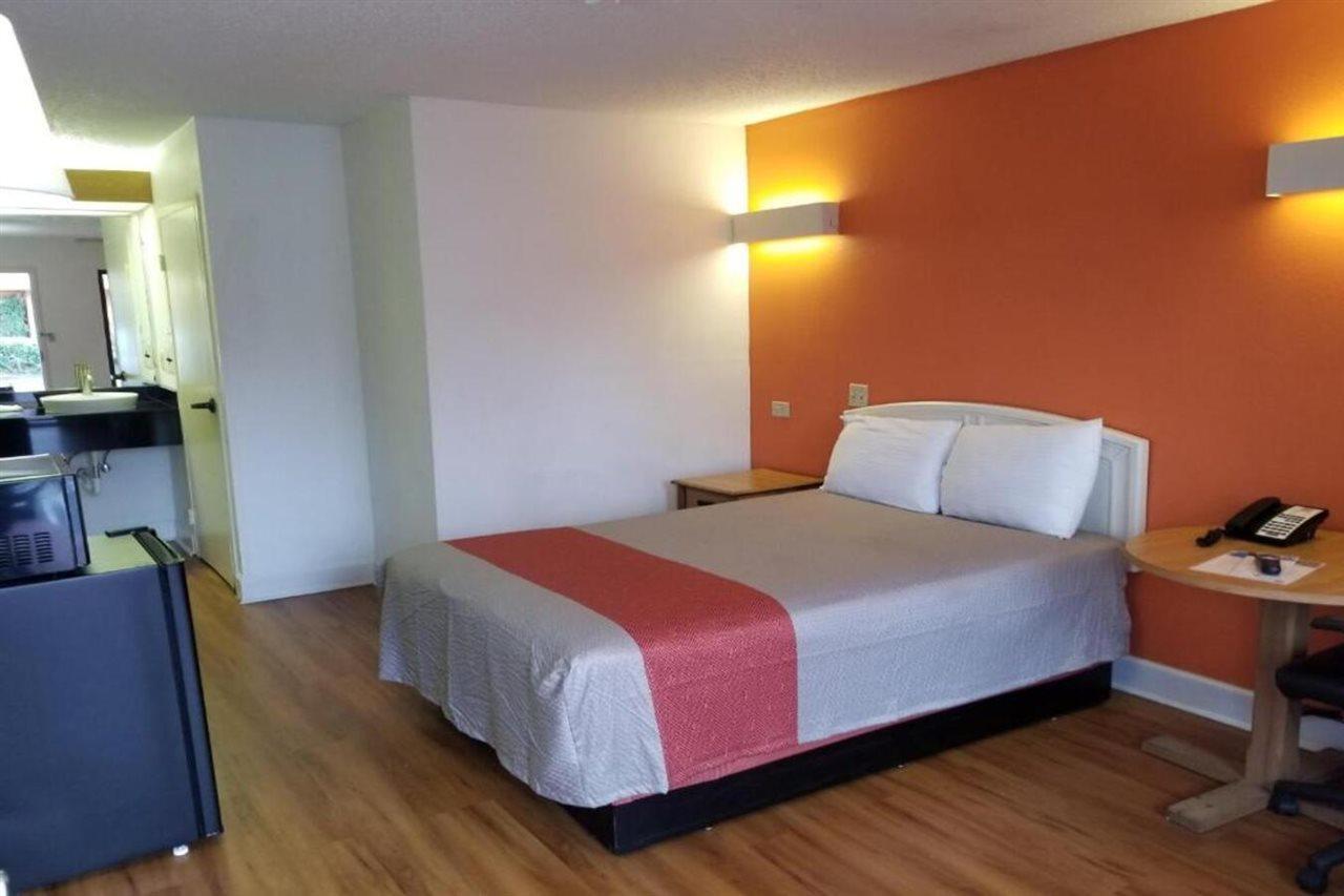 Motel 6-Memphis, Tn - East Buitenkant foto